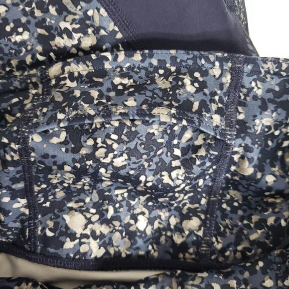 Athleta Womens Leggings Small Sandstone Salutation 7/8 Tight Mesh Blue Printed - Picture 8 of 11